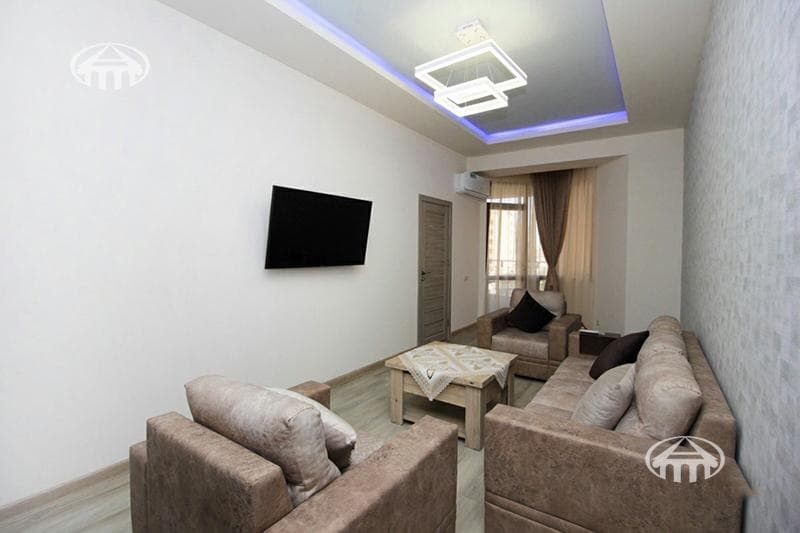Квартира · 80 м² · Ереван