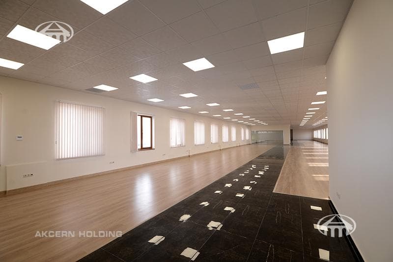Офис · 681 м² · Ереван