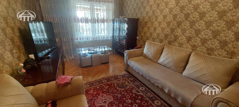 House · 174 m² · Yerevan