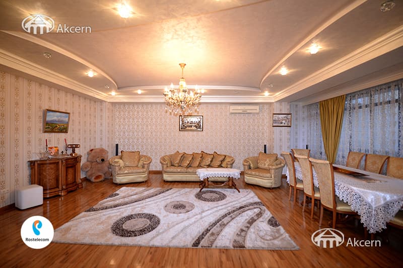 Apartment · 300 m² · Yerevan
