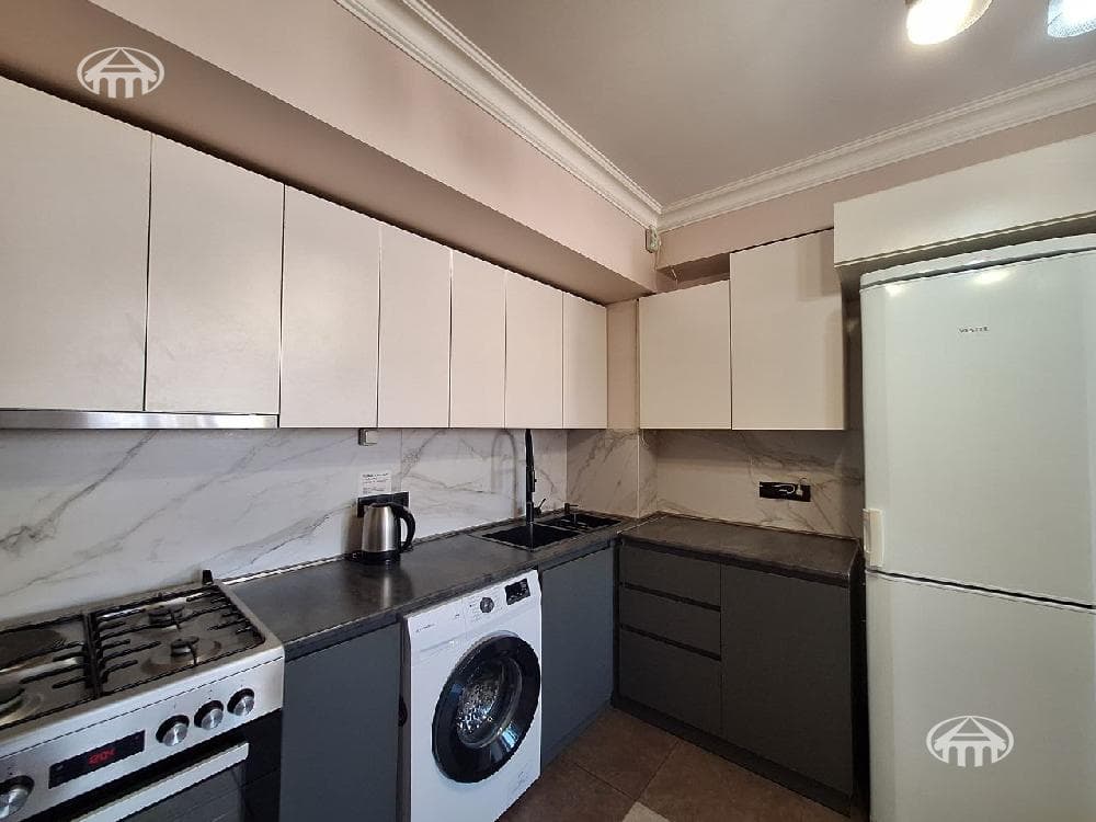 Квартира · 3 комн. · 65 м² · Ереван