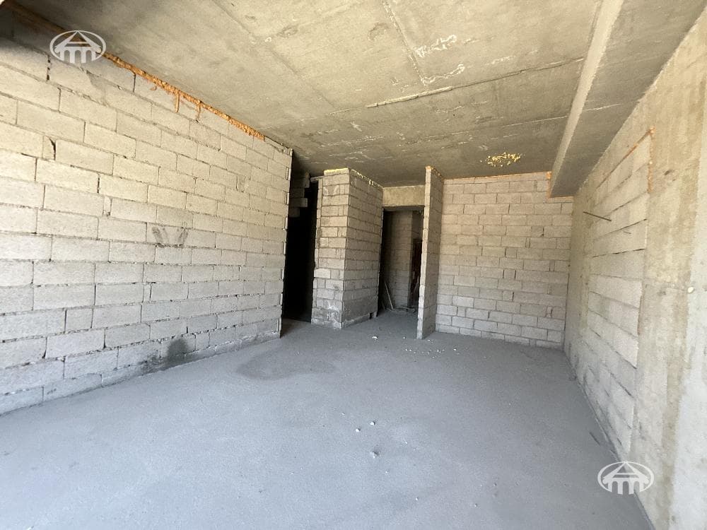 Квартира · 3 комн. · 92 м² · Ереван