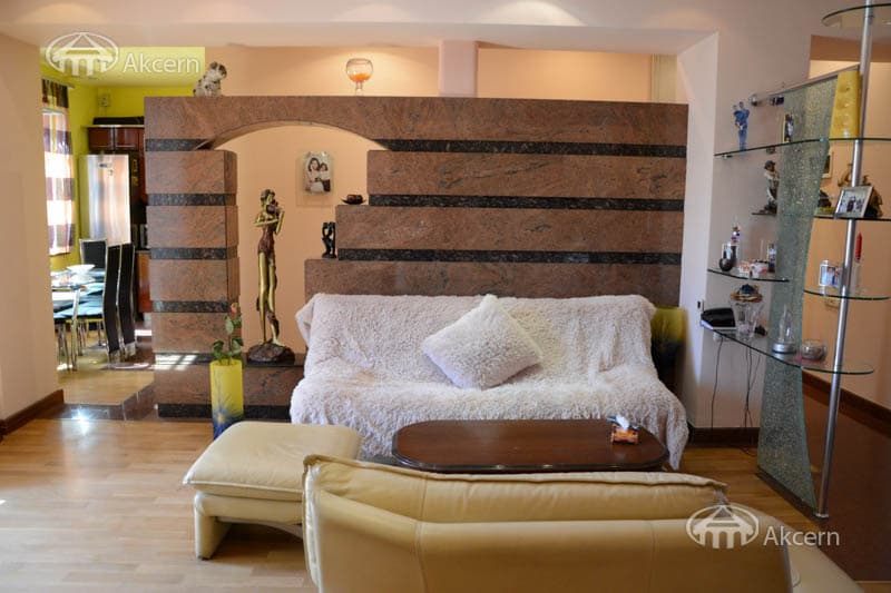 Apartment · 3 rooms · 90 m² · Yerevan
