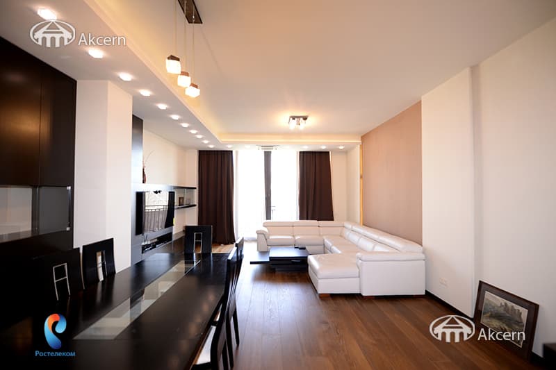 Apartment · 200 m² · Yerevan