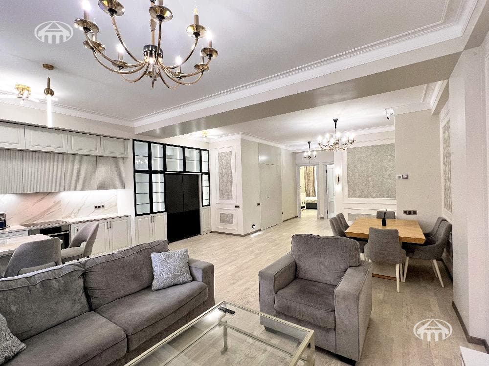 Квартира · 3 комн. · 119 м² · Ереван