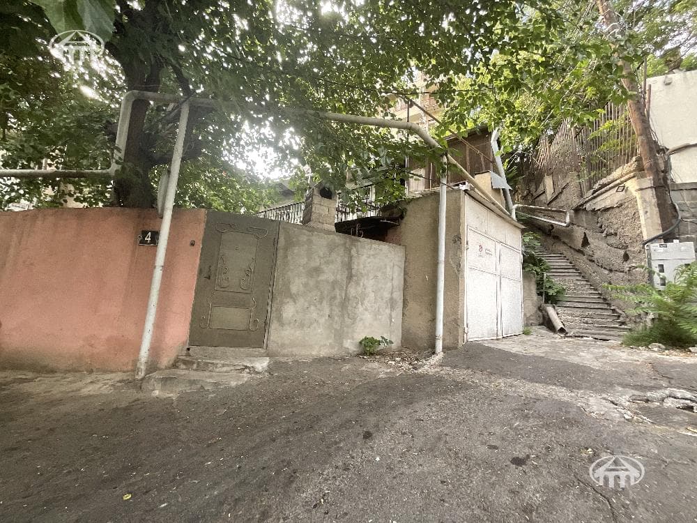 Land · 734 m² · Yerevan