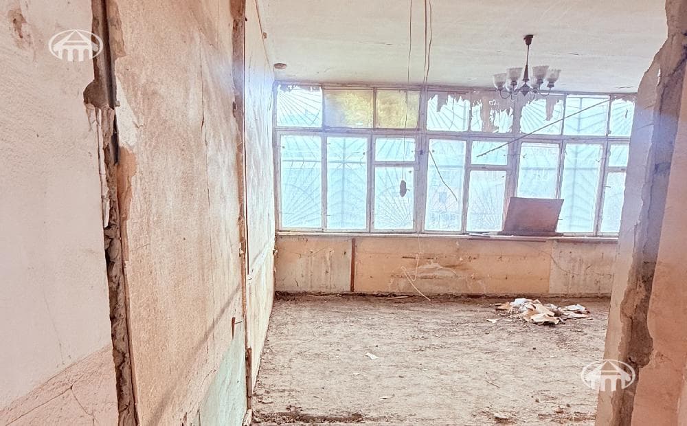 Office · 267 m² · Vedi
