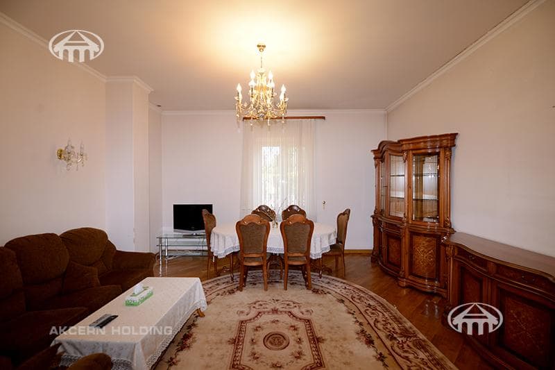 Квартира · 140 м² · Ереван