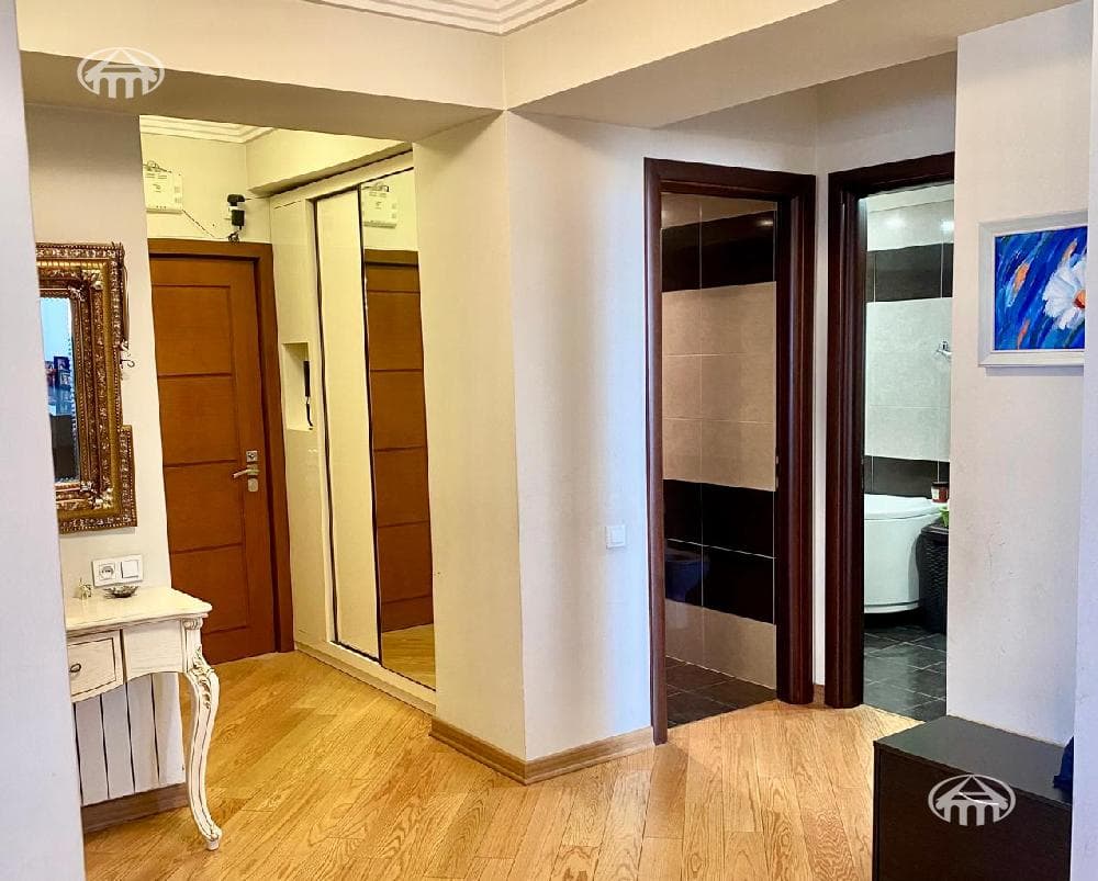 Квартира · 79 м² · Ереван