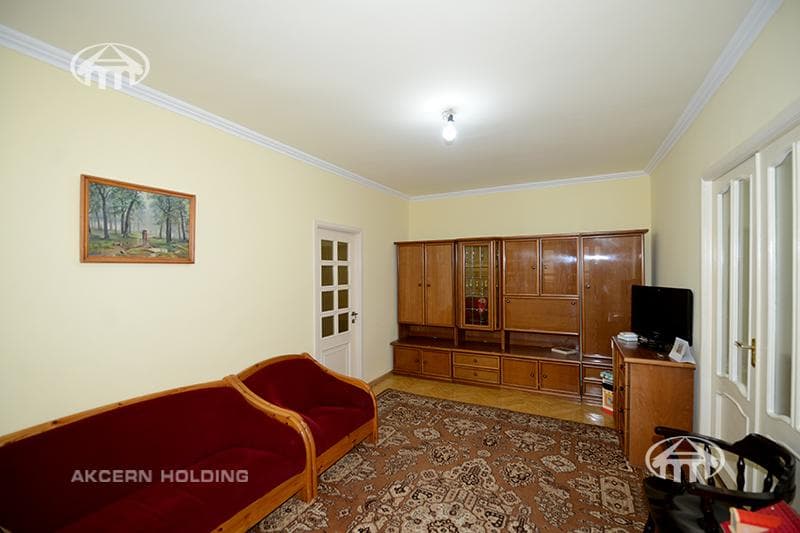 Apartment · 4 rooms · 133 m² · Yerevan