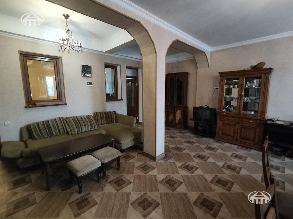 Բնակարան · 81 մ² · Երևան