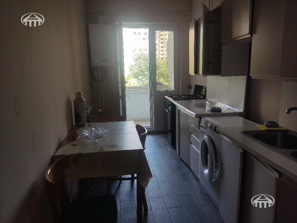 Apartment · 92 m² · Yerevan