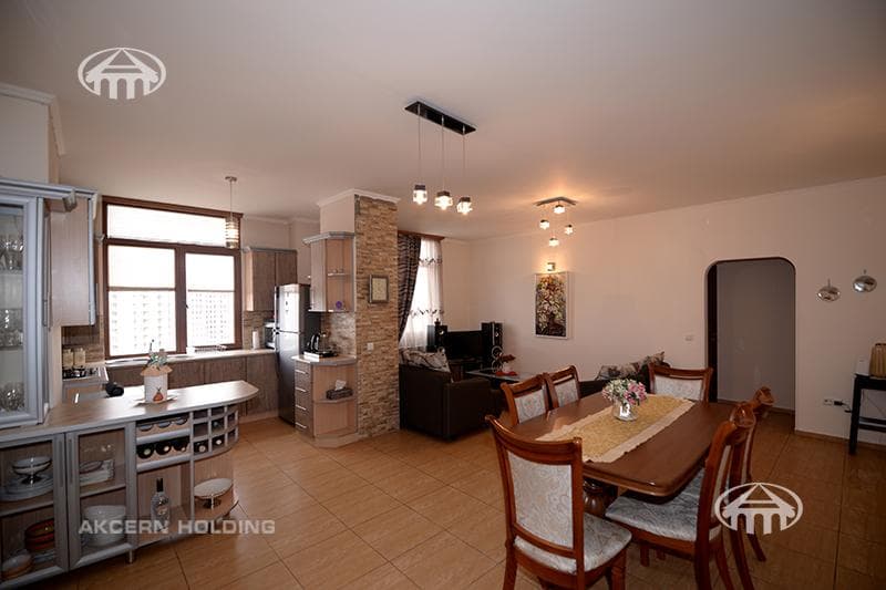 Квартира · 74 м² · Ереван