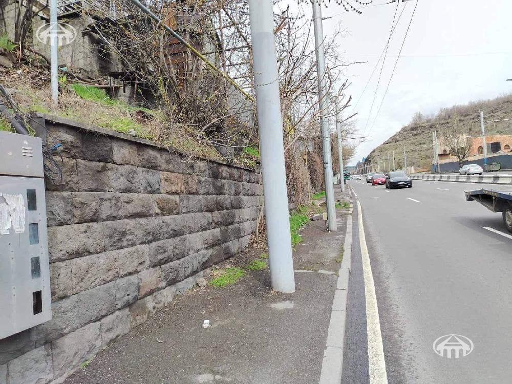Land · 1,589 m² · Yerevan