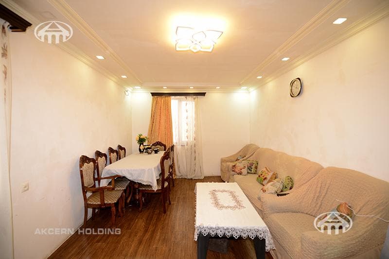 Mansion · 90 m² · Yerevan