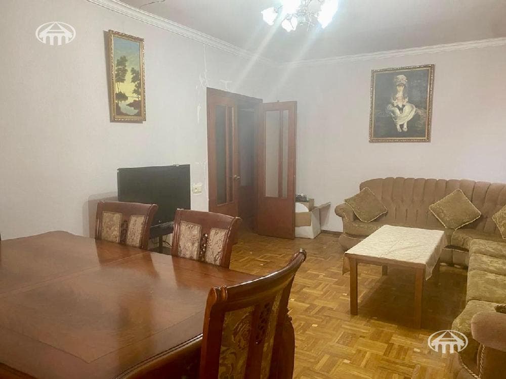 Apartment · 2 rooms · 76 m² · Yerevan