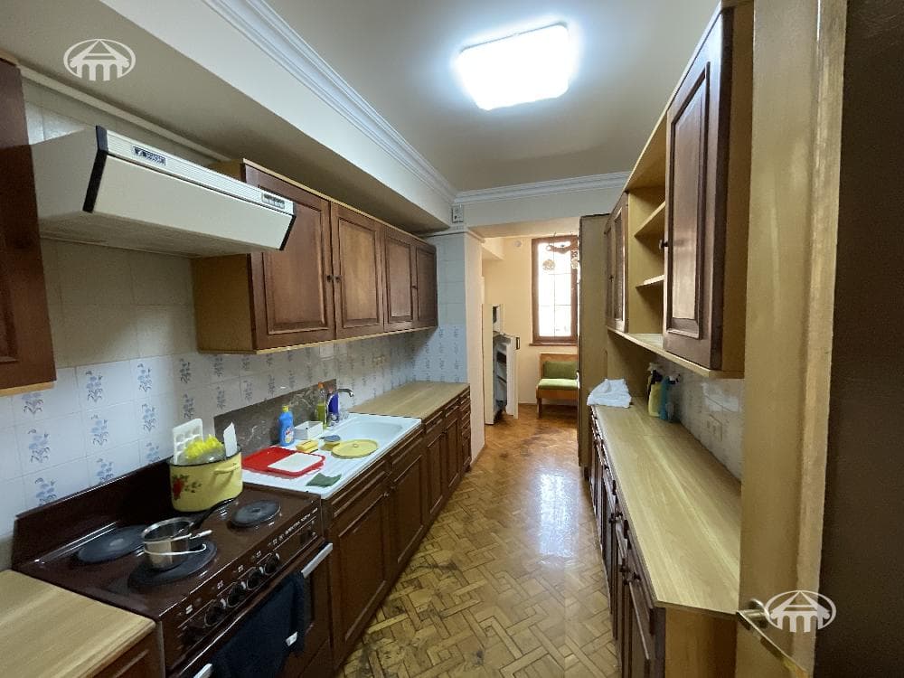 Квартира · 92 м² · Ереван