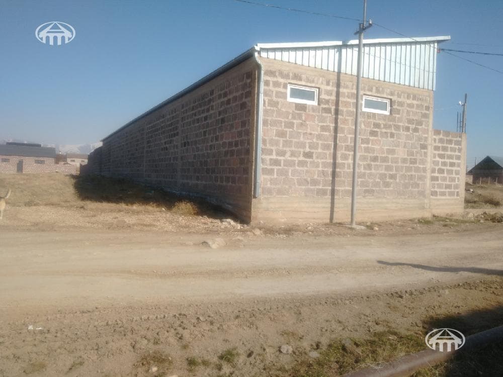 Այլ · 180 մ² · Նոր Գեղի