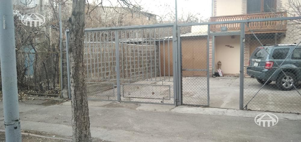 Land · 785.6 m² · Yerevan
