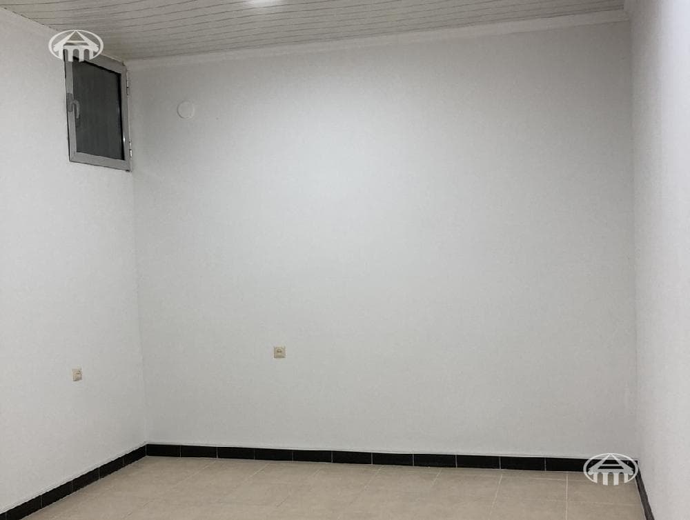 Квартира · 3 комн. · 93 м² · Ереван