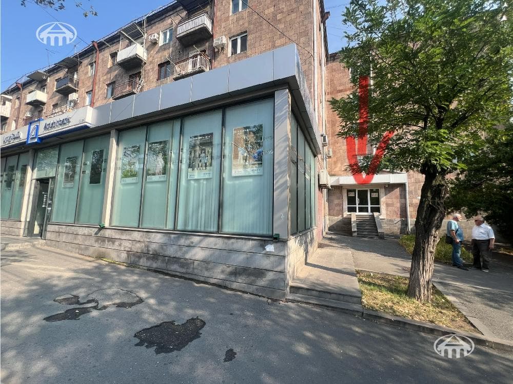 Retail · 52 m² · Yerevan