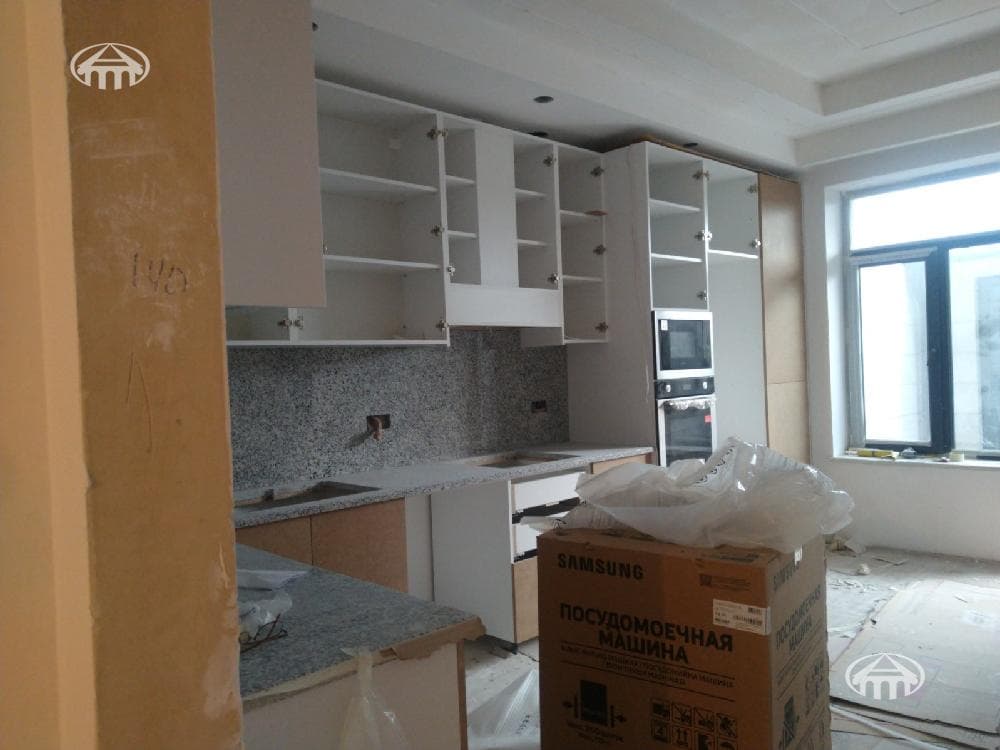 House · 5 rooms · 236 m² · Zovuni