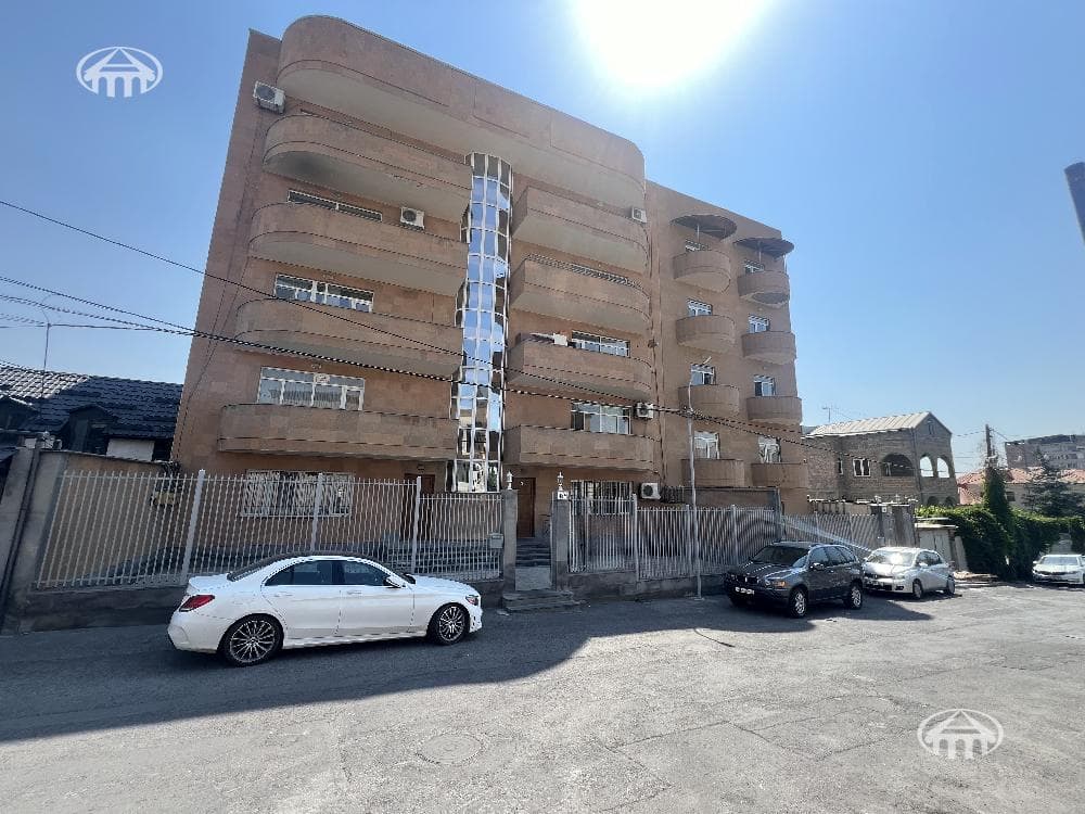 Apartment · 165 m² · Yerevan