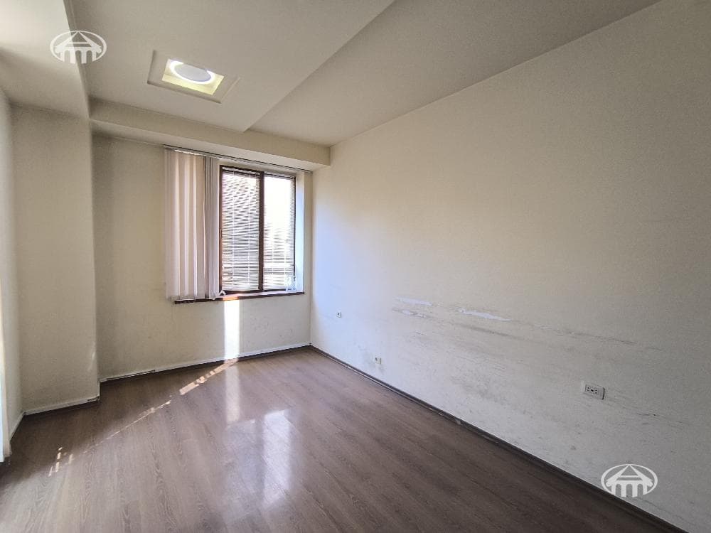 Գրասենյակ · 95 մ² · Երևան