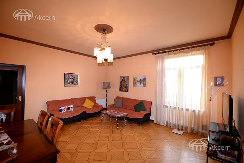 Квартира · 94 м² · Ереван