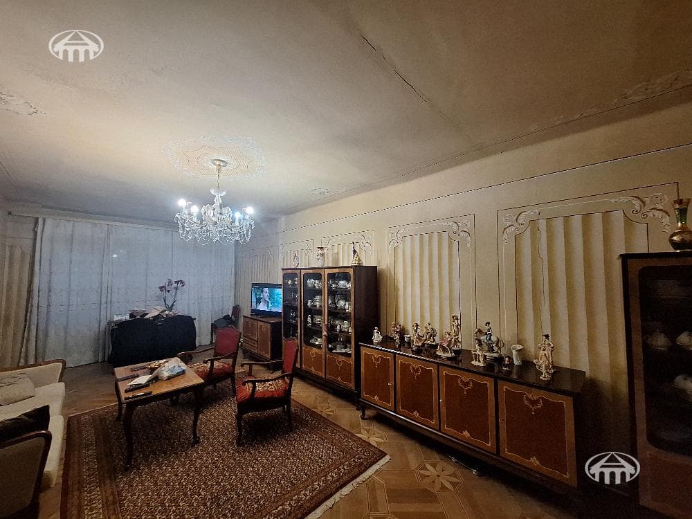 Квартира · 84 м² · Ереван