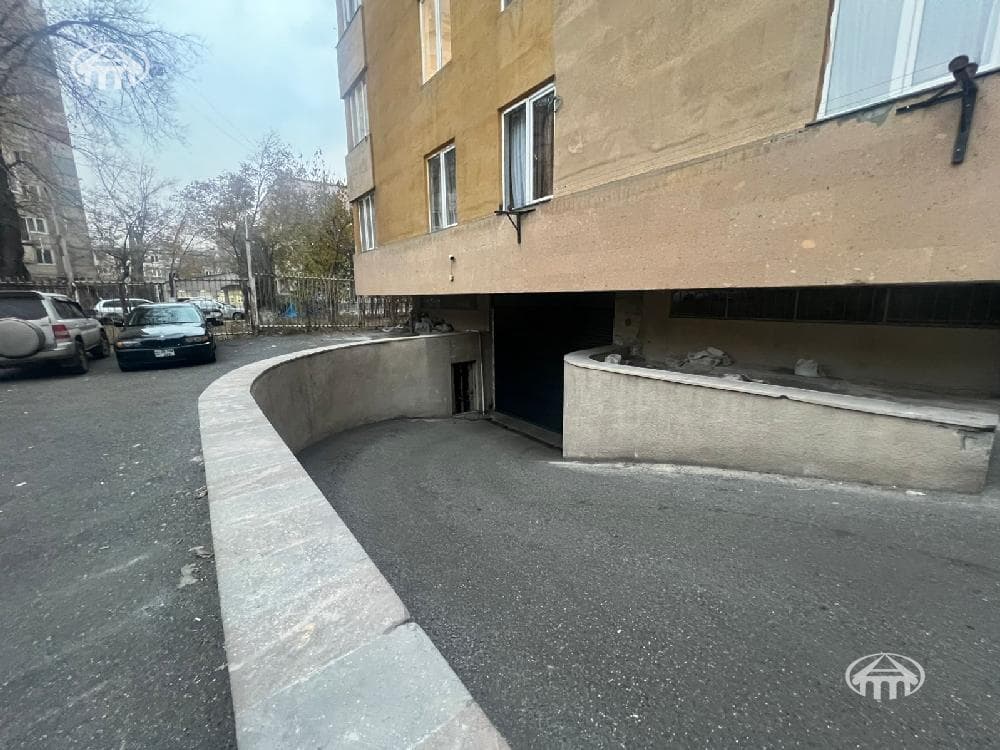 Квартира · 94 м² · Ереван