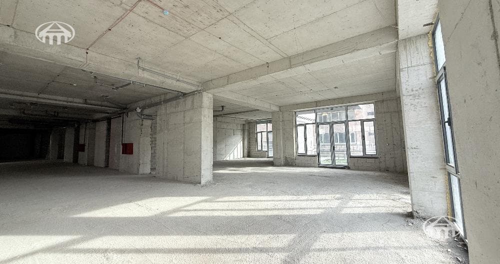 Խանութ · 748 մ² · Երևան