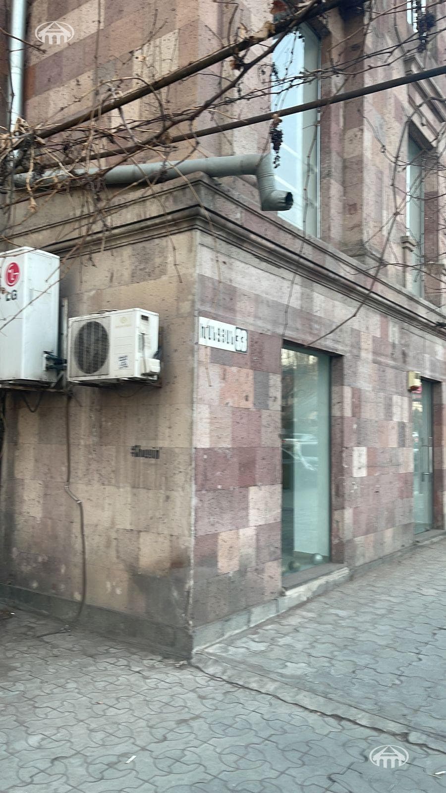 Retail · 180 m² · Yerevan