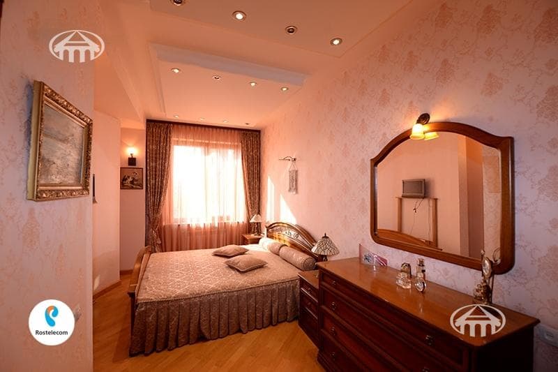 Квартира · 355 м² · Ереван