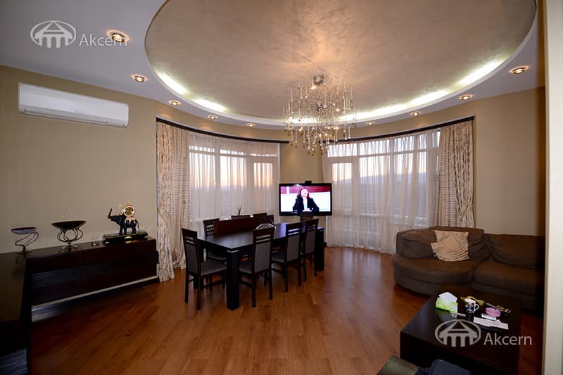 Квартира · 135 м² · Ереван