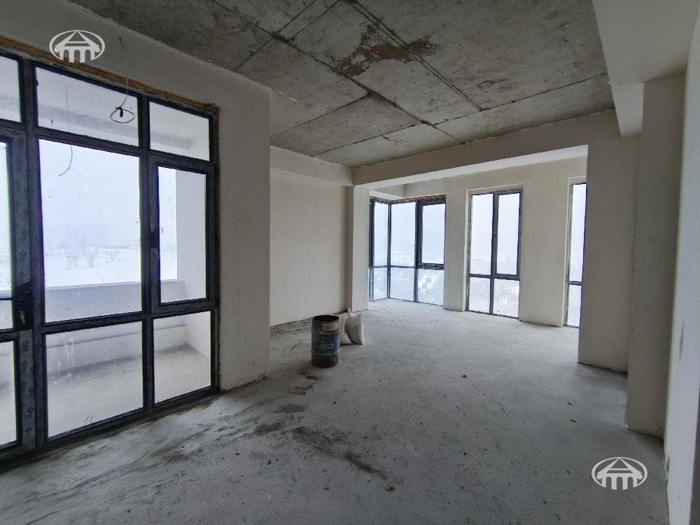 Квартира · 4 комн. · 117 м² · Ереван