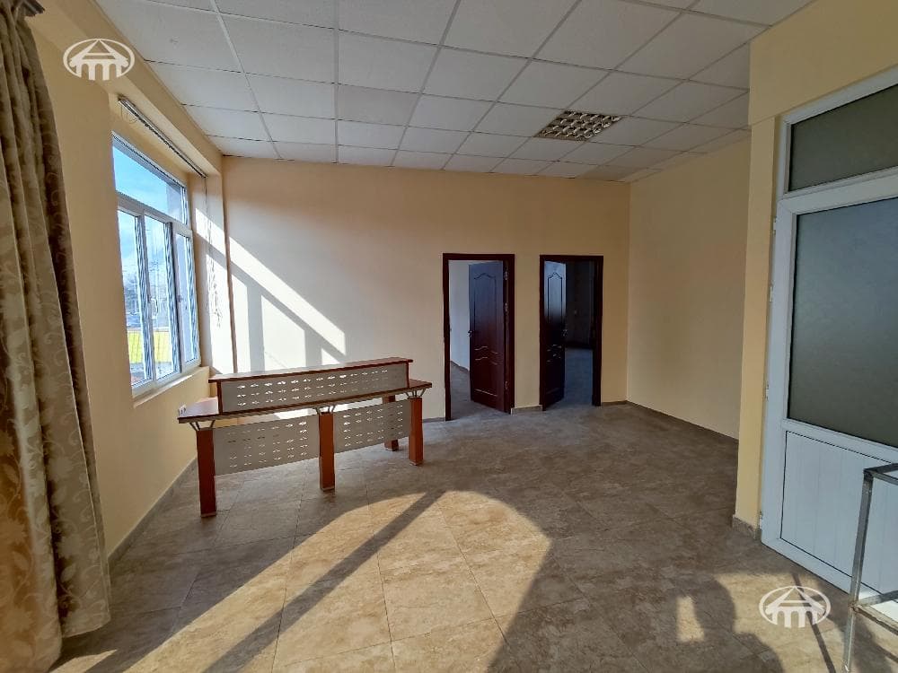 Офис · 100 м² · Ереван