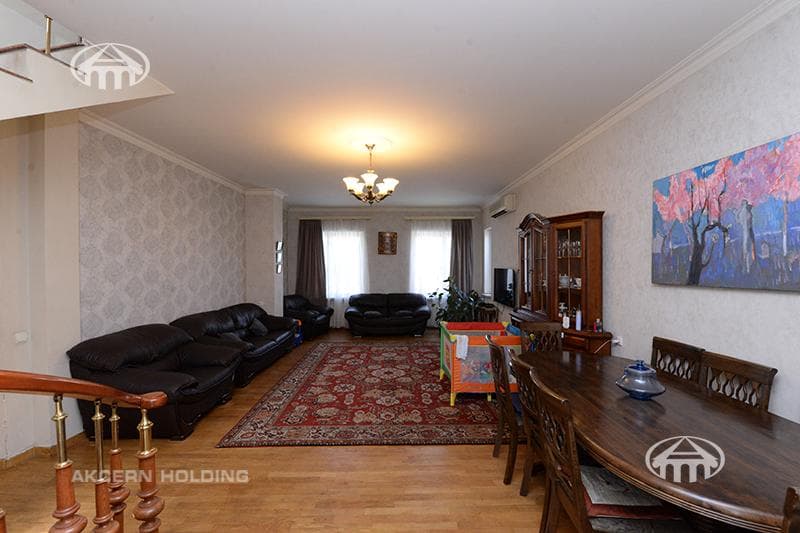 Mansion · 209 m² · Yerevan