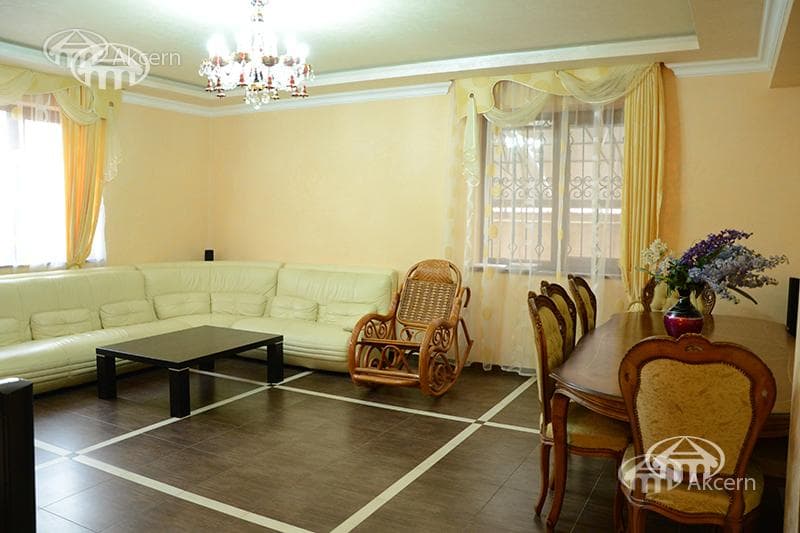 Country house · 393 m² · Djrvej