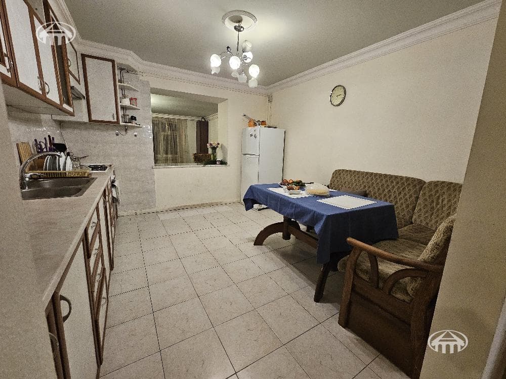 Apartment · 95 m² · Yerevan