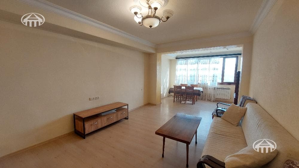 Квартира · 76 м² · Ереван