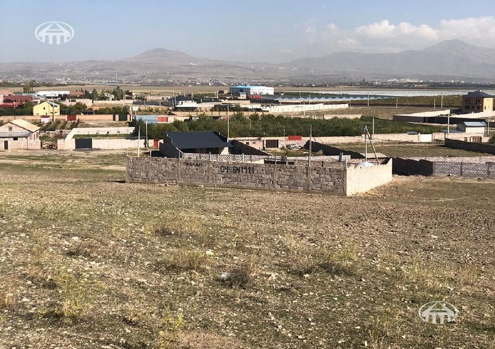 Участок · 800 м² · Нор Артамет