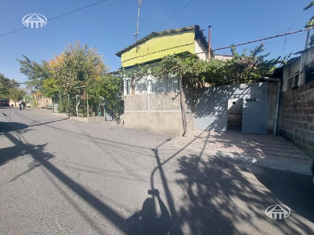 Քոթեջ · 195 մ² · Երևան