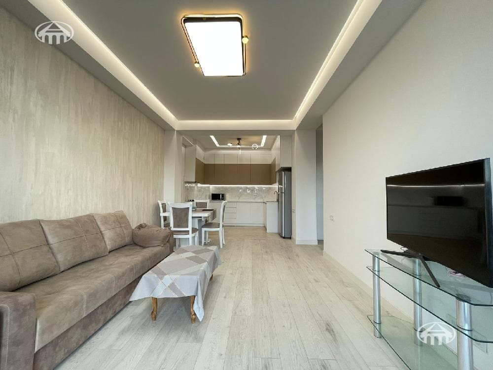 Apartment · 77 m² · v. Arinj