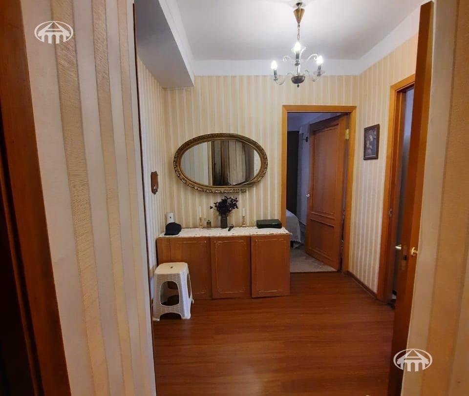 Квартира · 2 комн. · 63 м² · Ереван