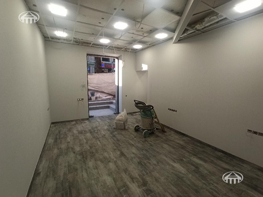 Retail · 64 m² · Yerevan