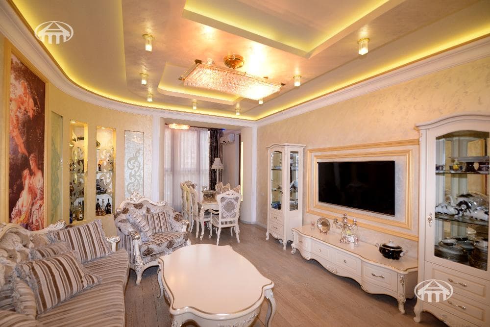 Квартира · 176 м² · Ереван