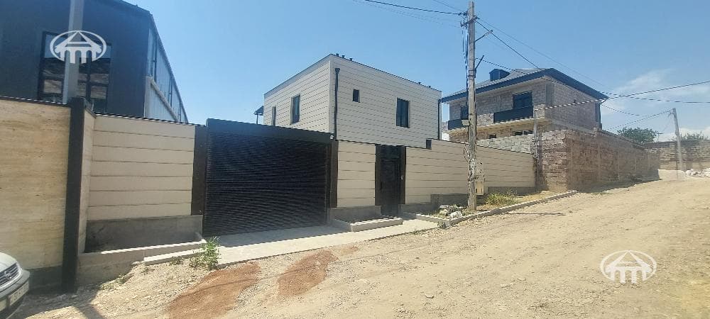 Mansion · 189.18 m² · Arinj