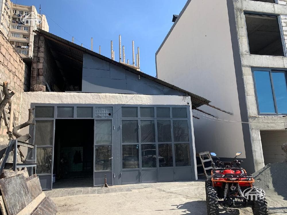 Car service · 95 m² · Yerevan
