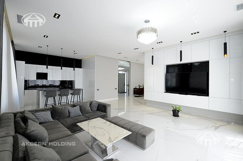 Mansion · 6 rooms · 334 m² · v. Arinj